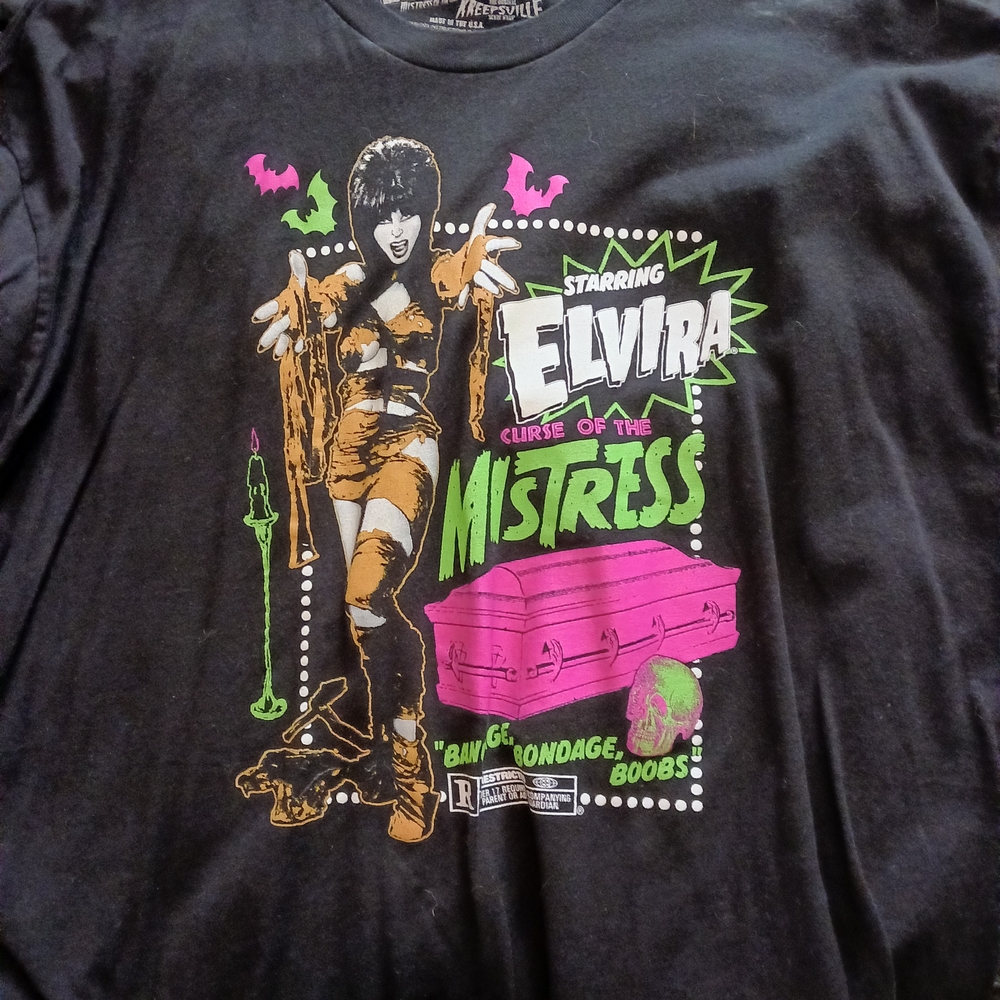 Elvira Graphic Black T-Shirt